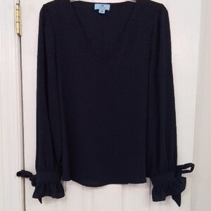 CeCe Elegant Navy V-Neck Blouse